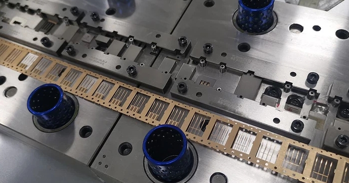stamping dies Manufacturers
