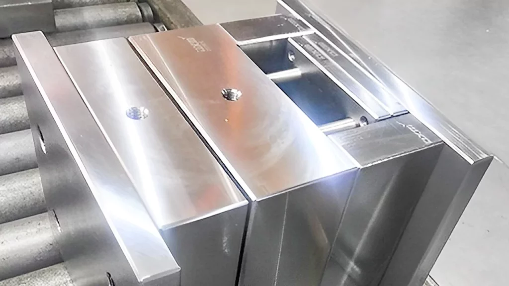 Mold base surface treatment processing