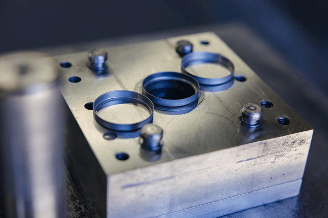 Precision Stamping Die 1-2